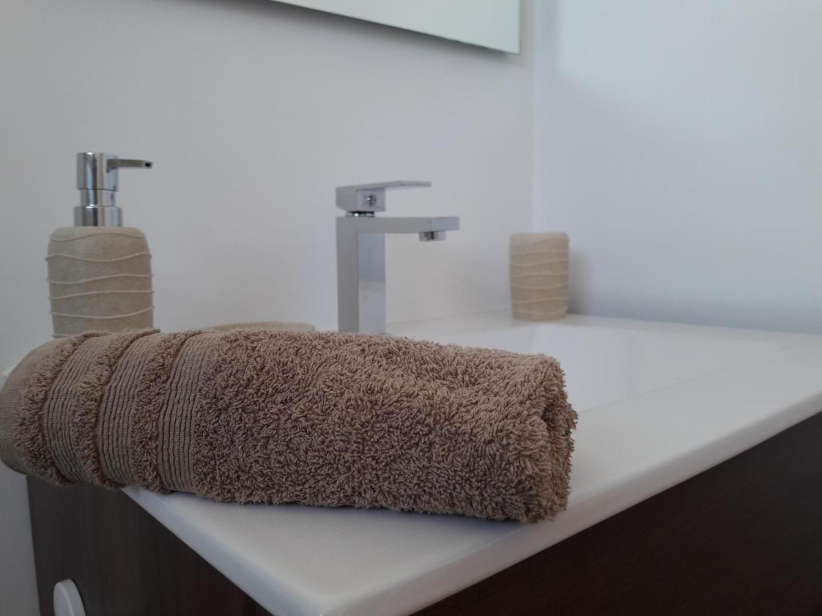 Apartment Duplex -The Sunny Hut - Swimming Pool - Free Wifi & Ac- Residence Las Marinas Puerto del Carmen  Buitenkant foto